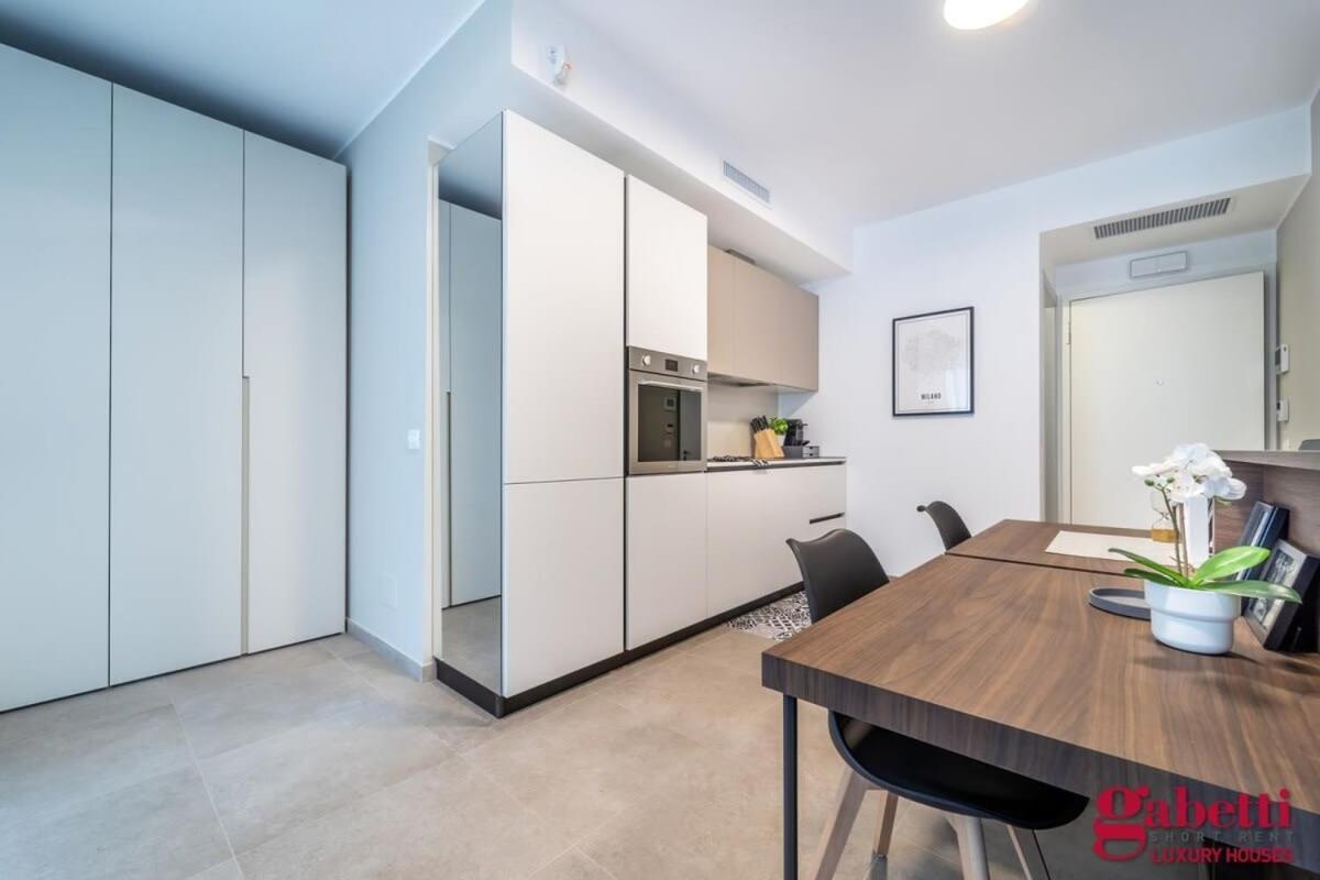 Апартаменты Stilicone 15 - Luxury Apt 3D Милан Экстерьер фото